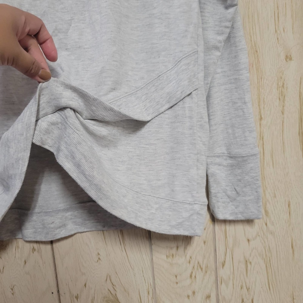 Athleta Crossover Heathered Gray Pullover Sweater… - image 2